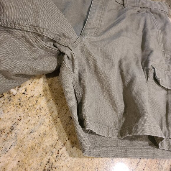 Duluth Trading Co Shorts Mens 38 Green Firehose?? Canvas Cargo Utility 7" inseam - Picture 4 of 10